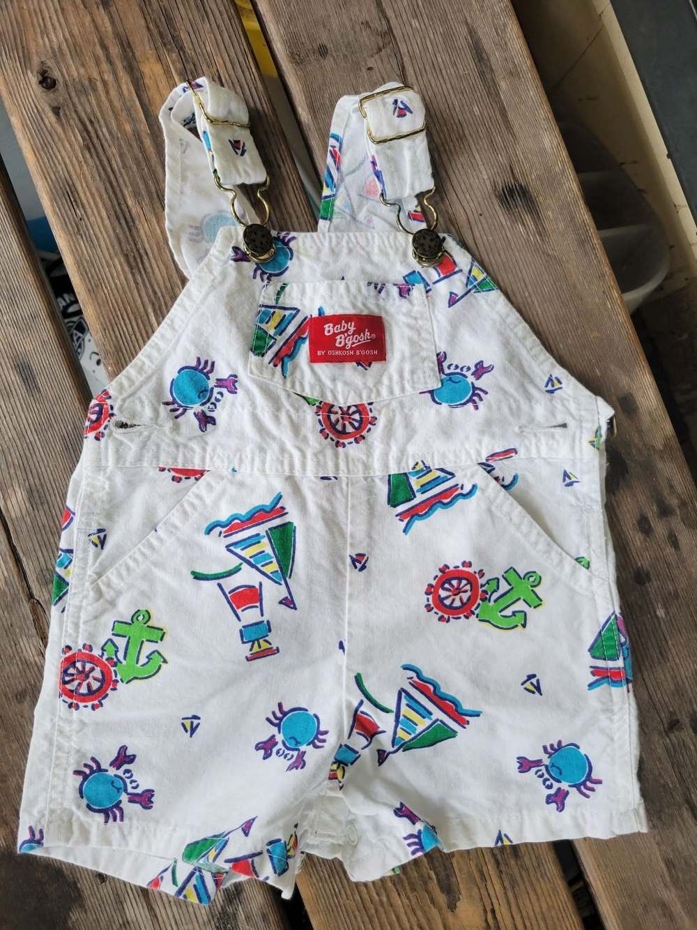 VINTAGE OSHKOSH SZ 12M VGUC WHITE COLORFUL BEACH NAUTICAL overalls shorts